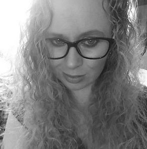 Meet your Posher, Ashlee